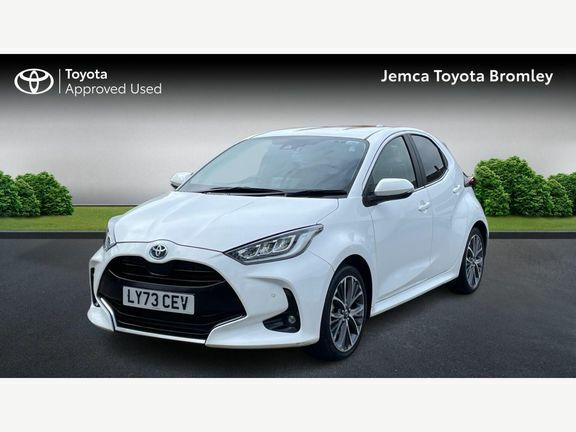 Toyota Yaris Excel LY73CEV White #3