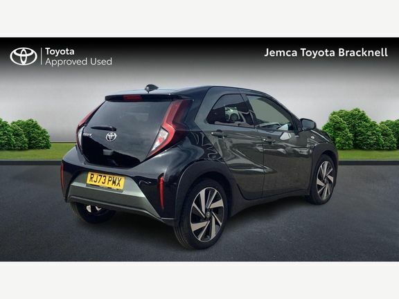 Toyota Aygo X Edge Automatic RJ73PMX Green #2