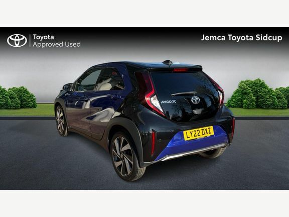 Toyota Aygo X Exclusive Manual LY22DXZ Blue #4