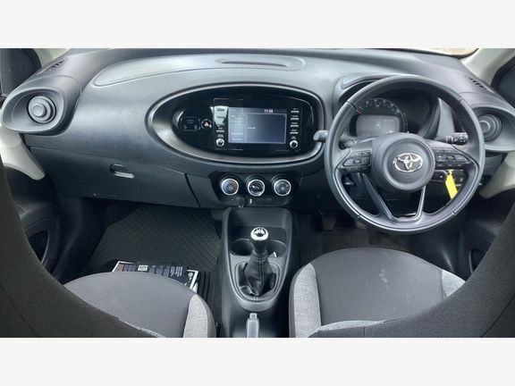Toyota Aygo X Pure Manual RK72OPF White #6