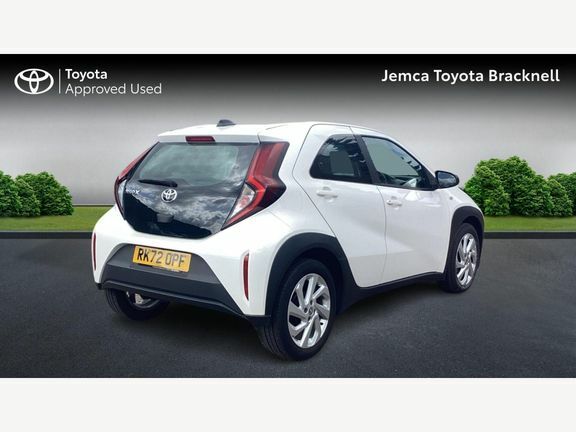 Toyota Aygo X Pure Manual RK72OPF White #2