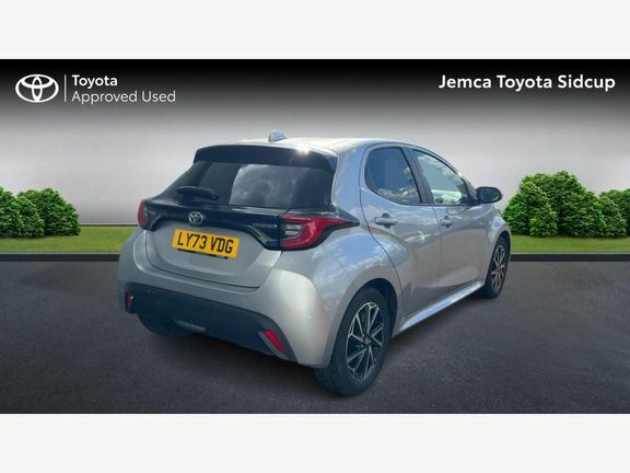 Toyota Yaris Design LY73VDG Silver #2
