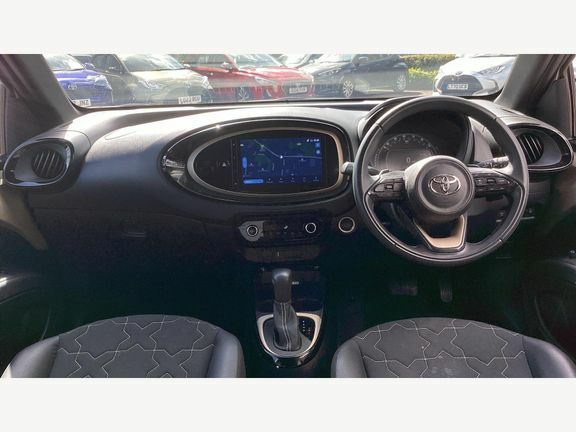 Toyota Aygo X Exclusive Automatic LM72DWN Beige #6
