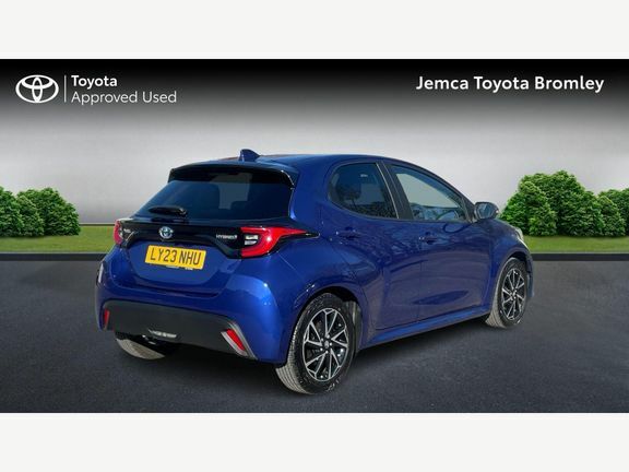 Toyota Yaris Design Blue