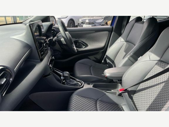 Toyota Yaris Excel Blue #5