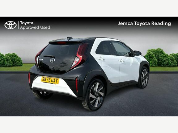 Toyota Aygo X Edge Auto RK75UAY White #2