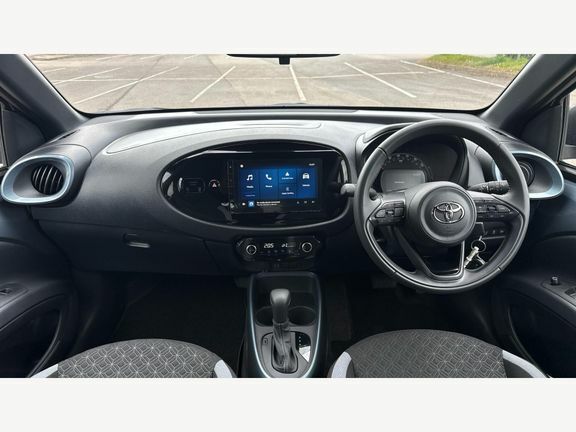 Toyota Aygo X Edge Parking Pack RK75UAA #6