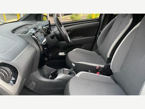 Toyota Aygo X X-trend Tss LB21WWM Black #5