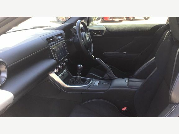 Toyota GR86 2.4 Boxer D-4s Euro 6 White #4