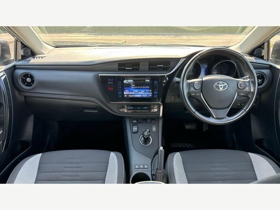 Toyota Auris Icon 1.8 Hybrid FE68NVR Grey #6