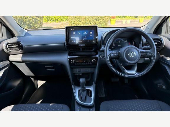 Toyota Yaris Cross Icon Fwd RK75TZG White #6