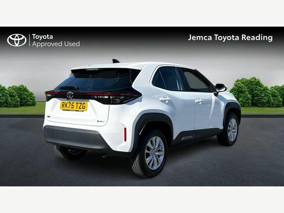 Toyota Yaris Cross Icon Fwd RK75TZG White #2