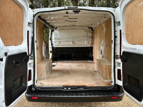 Renault Trafic Sport Nav Sl29 YH19SVC White #5