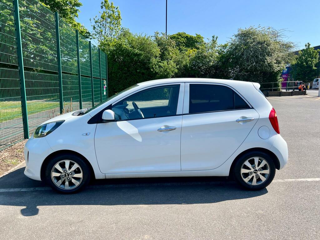 Kia Picanto Petrol YE66ECY White #5