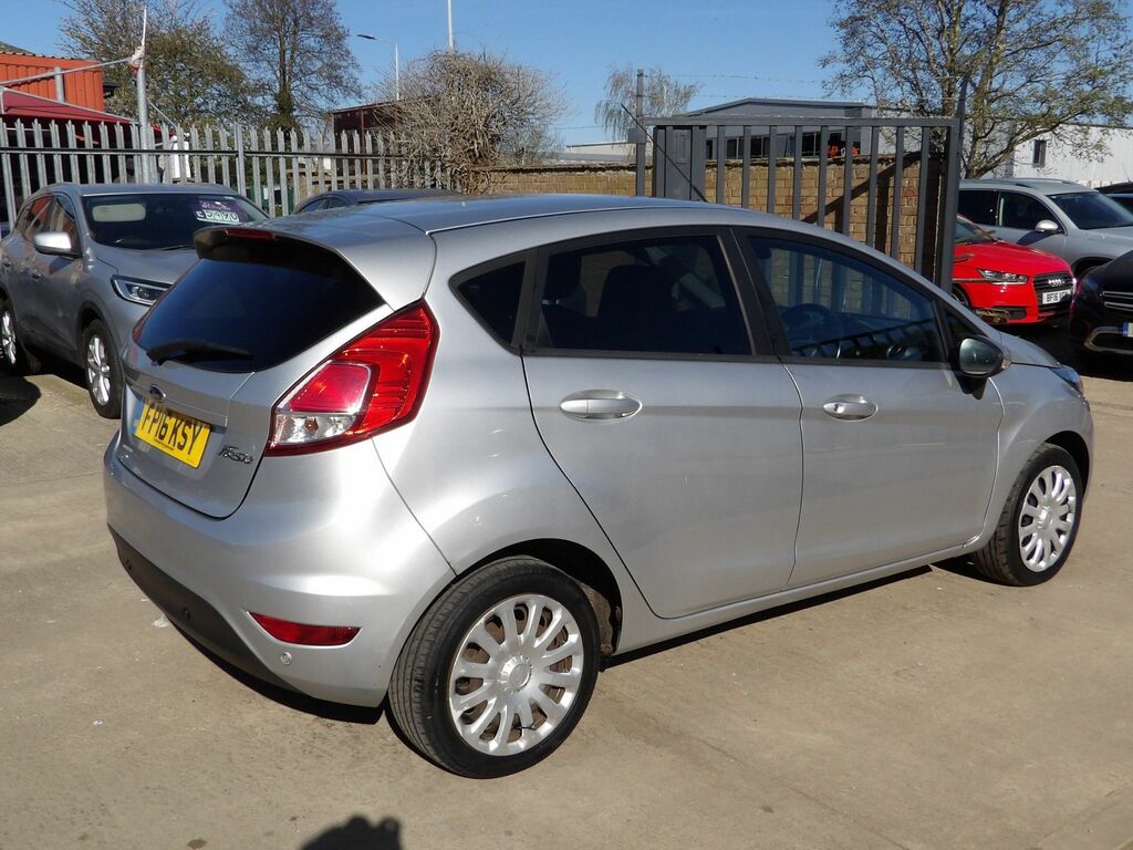 Ford Fiesta 1.5 Tdci Style Silver Euro 6 FP16KSY Silver #6