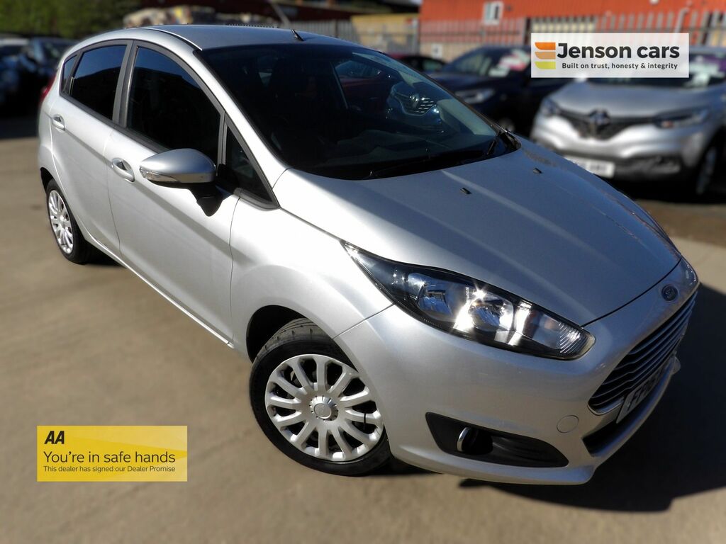 Ford Fiesta 1.5 Tdci Style Silver Euro 6 FP16KSY Silver