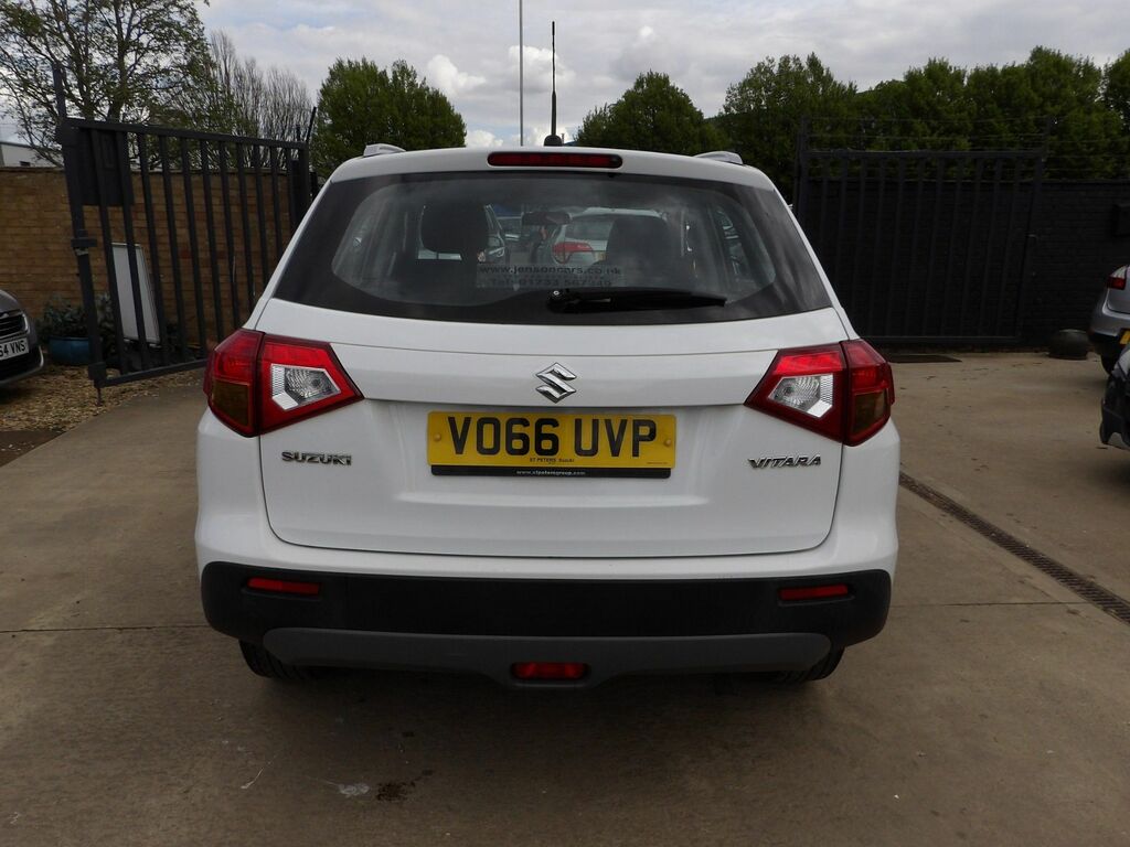 Suzuki Vitara 1.6 Sz4 Suv Euro 6 S S 120 Ps VO66UVP White #5