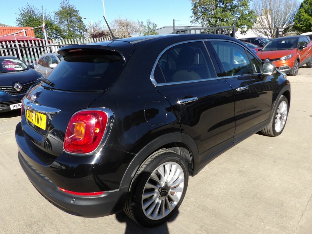 Fiat 500X 1.6 Multijetii Lounge Suv Euro 6 SK16TWY Black #6