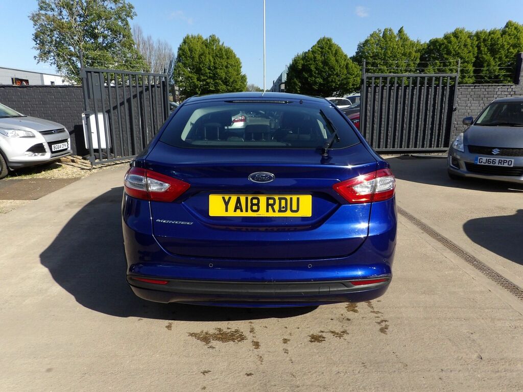 Ford Mondeo 2.0 Tdci Zetec Hatchback Euro 6 YA18RDU Blue #5