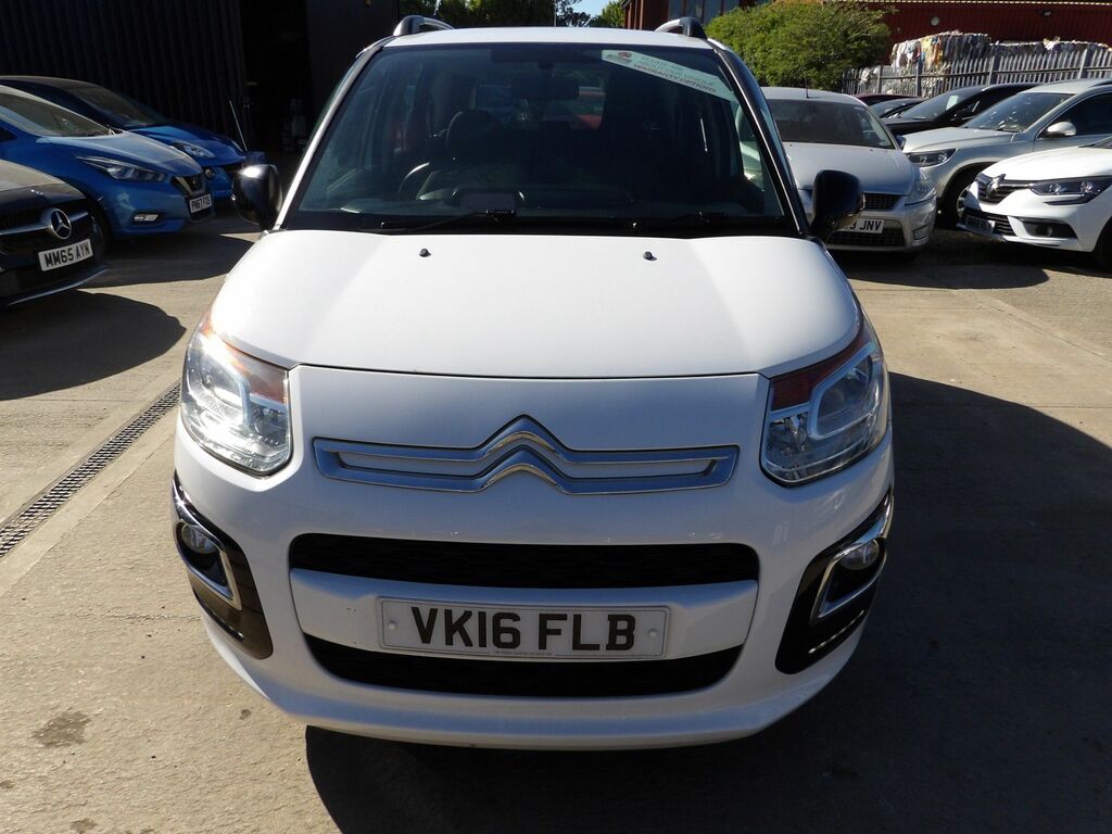 Citroen C3 Picasso 1.6 Bluehdi Edition Mpv Euro 6 VK16FLB White #2