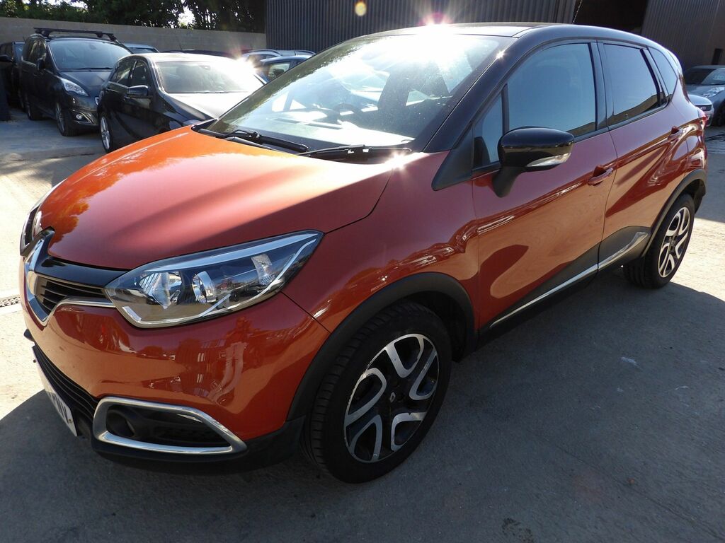 Renault Captur 1.5 Dci Energy Dynamique S Nav Suv Manu HY66PNV Orange #3
