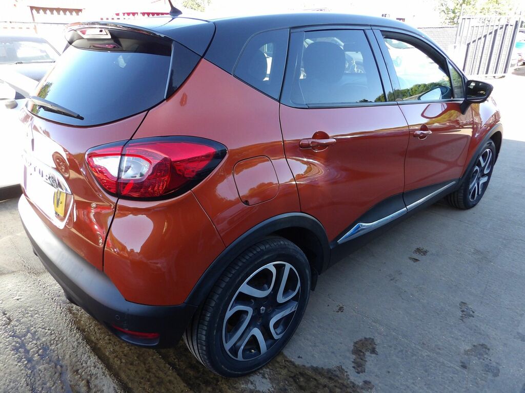 Renault Captur 1.5 Dci Energy Dynamique S Nav Suv Manu HY66PNV Orange #6
