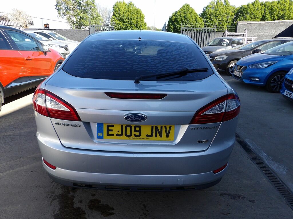 Ford Mondeo 2.0 Tdci Titanium Hatchback 154 Silver #5