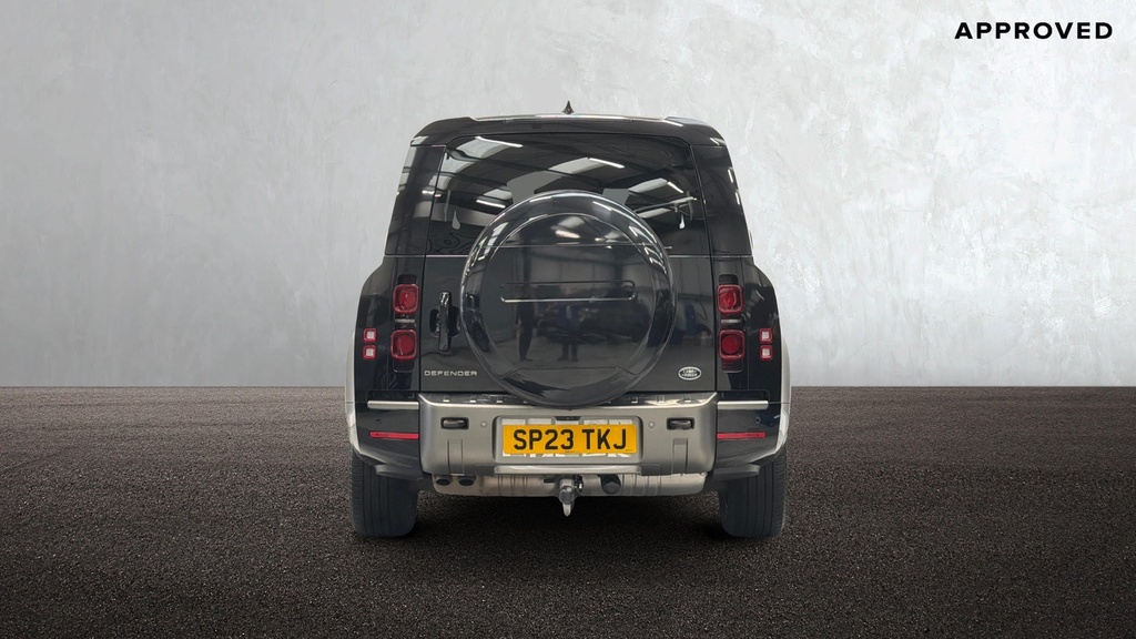 Land Rover Defender D300 X-dynamic Hse SP23TKJ Black #6