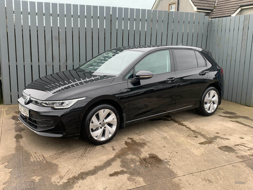 Volkswagen Golf 2.0 Tdi Match Black #3