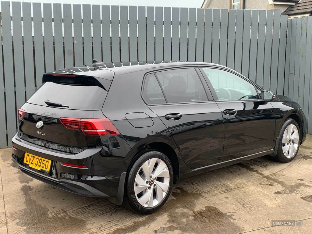 Volkswagen Golf 2.0 Tdi Match Black #6