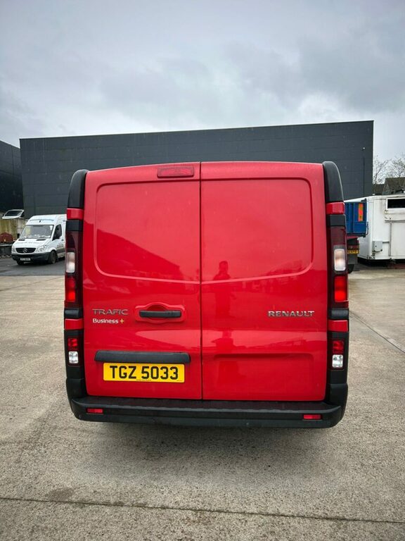 Renault Trafic Business 2.0D TGZ5033 #6