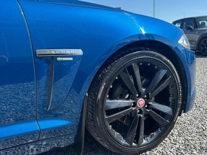Jaguar XF R-sport Black V6 D ML15XAA Blue #4