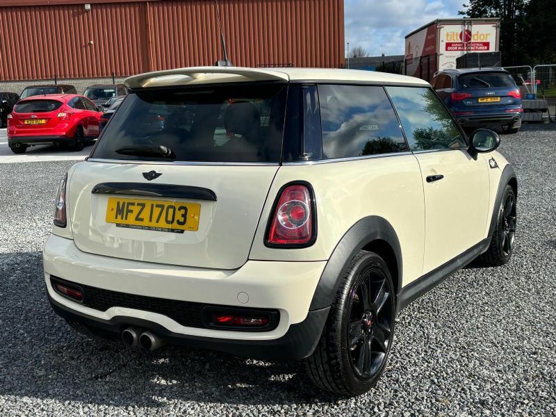 Mini Hatch S 1.6 Full Documented History MFZ1703 White #4