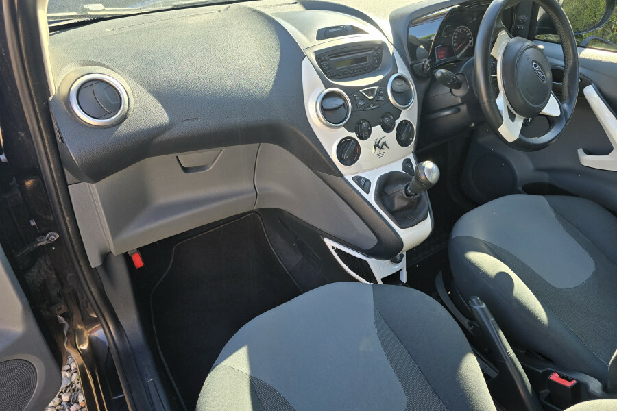 Ford KA Hatchback AP15WTA Grey #3