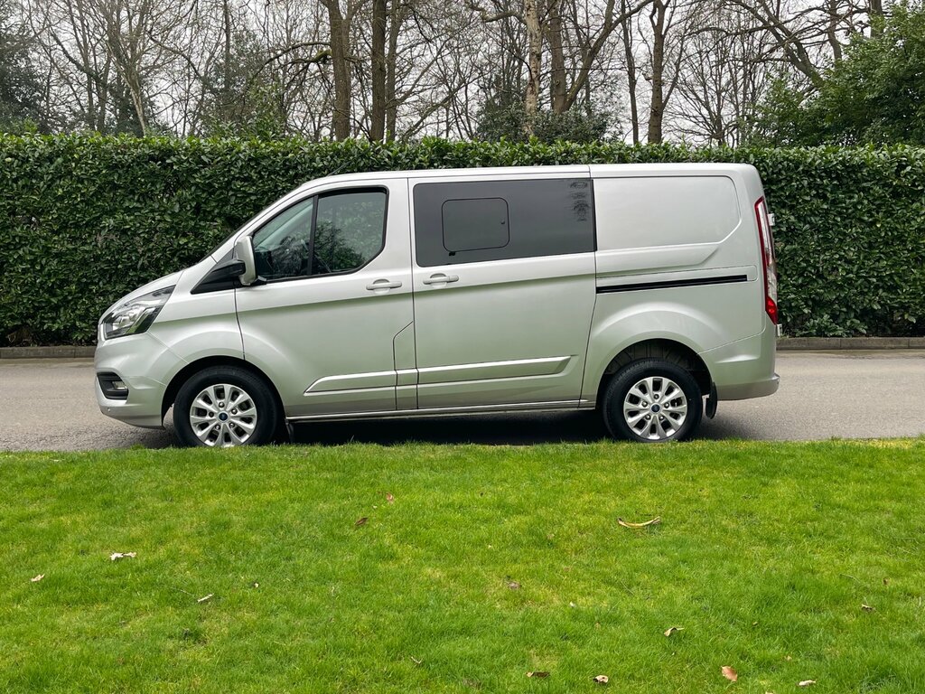 Ford Transit Custom 2.0 320 Ecoblue Limited Crew Van Double Cab Di MH21KXG Silver #2