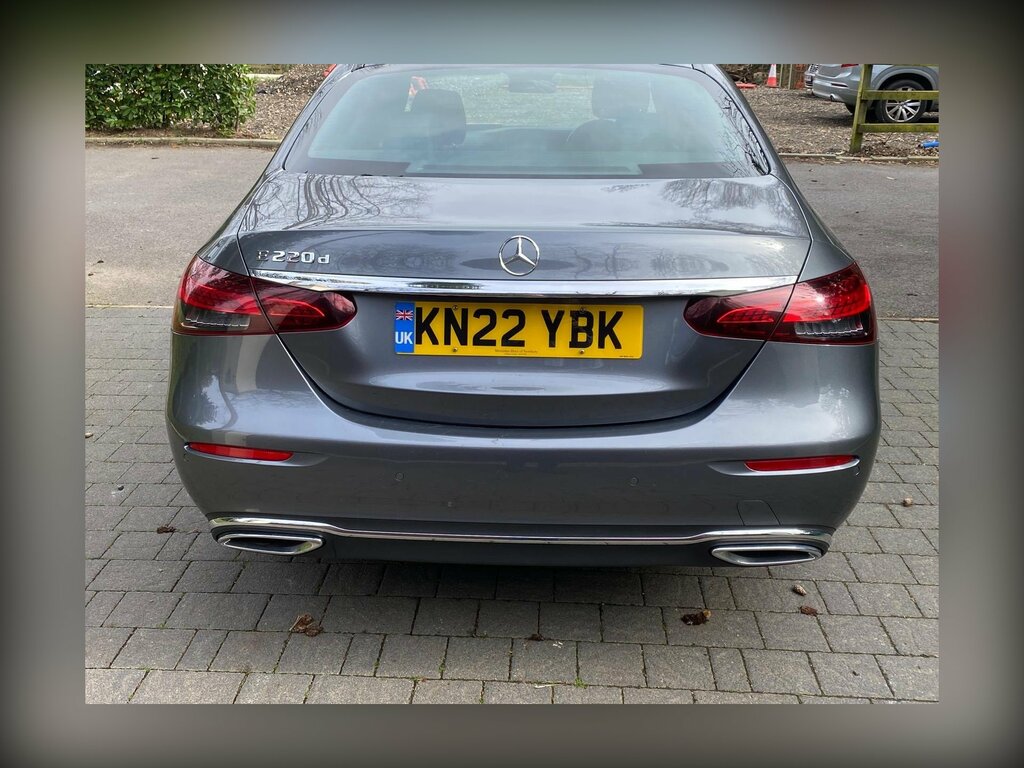 Mercedes-Benz E Class 2.0 E220dh Mhev Sport Saloon Hybrid G-t KN22YBK Grey #4