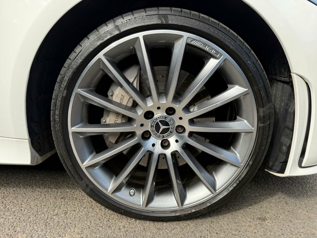 Mercedes-Benz CLS 2.9 Cls350d Amg Line Premium Plus Coupe Dies KM19FLD White #4