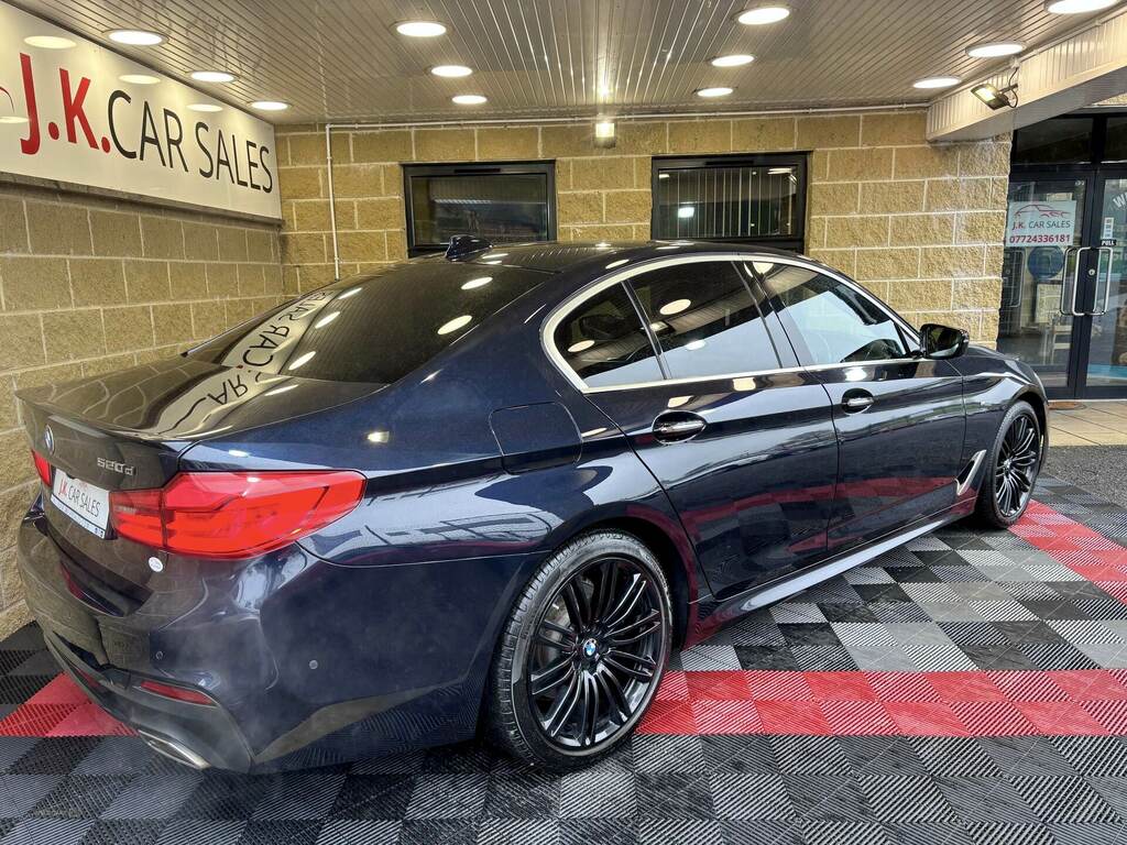 BMW 5 Series 520D Xdrive M Sport YD17GHF Black #2
