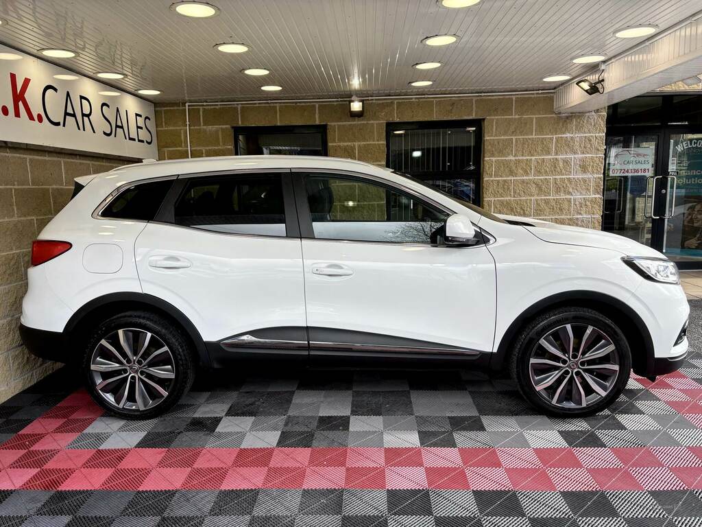 Renault Kadjar 1.5 Blue Dci Iconic RL19KWX White #3