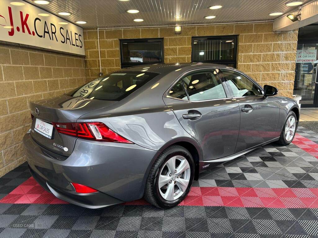 Lexus IS 300H Se Cvt Grey #2