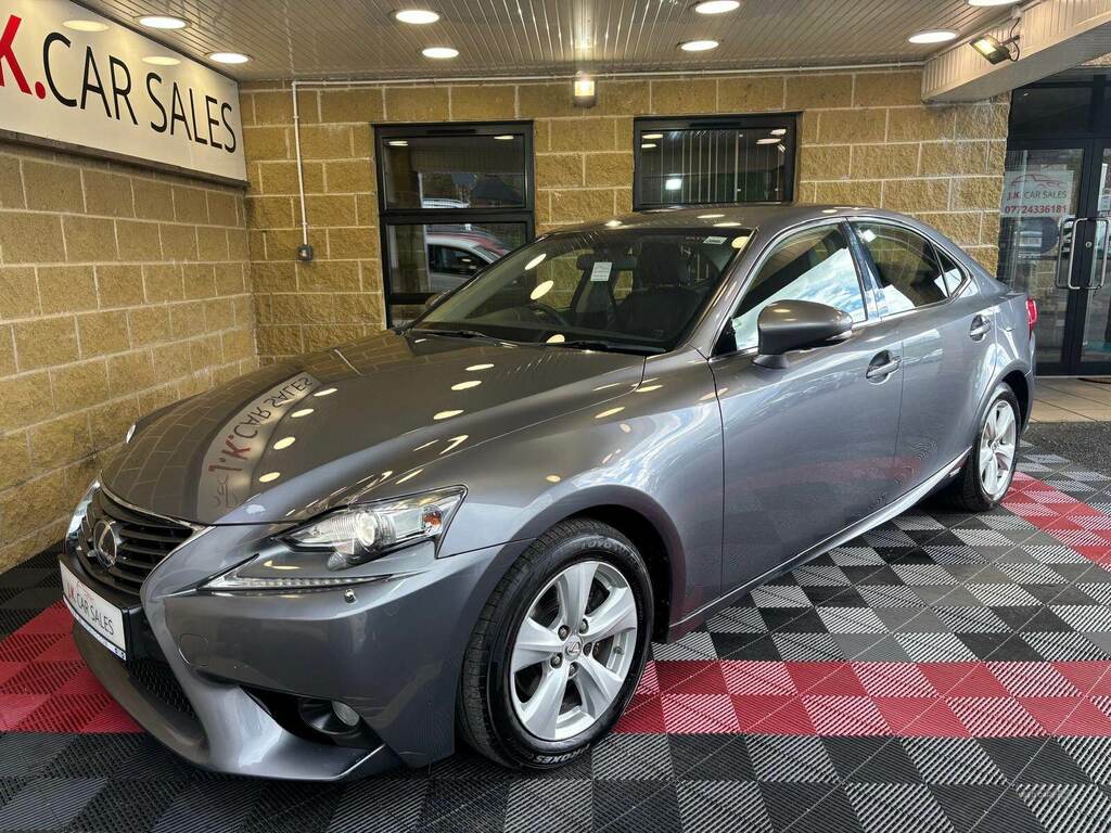 Lexus IS 300H Se Cvt Grey #4