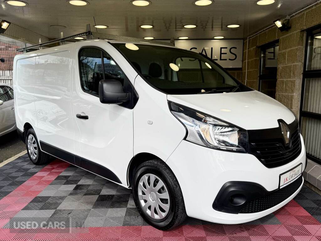 Renault Trafic Sl27 Dci 120 Business Van White