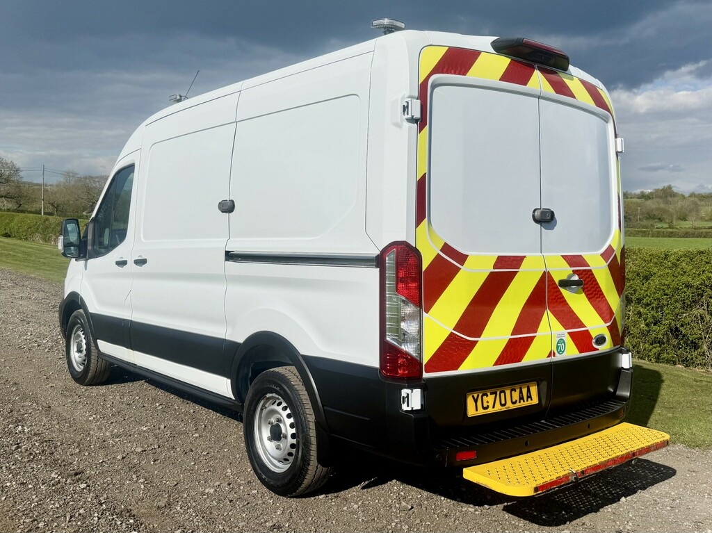 Ford Transit Custom 2.0 350 4X4 Awd Workshop 2020 YC70CAA White #4