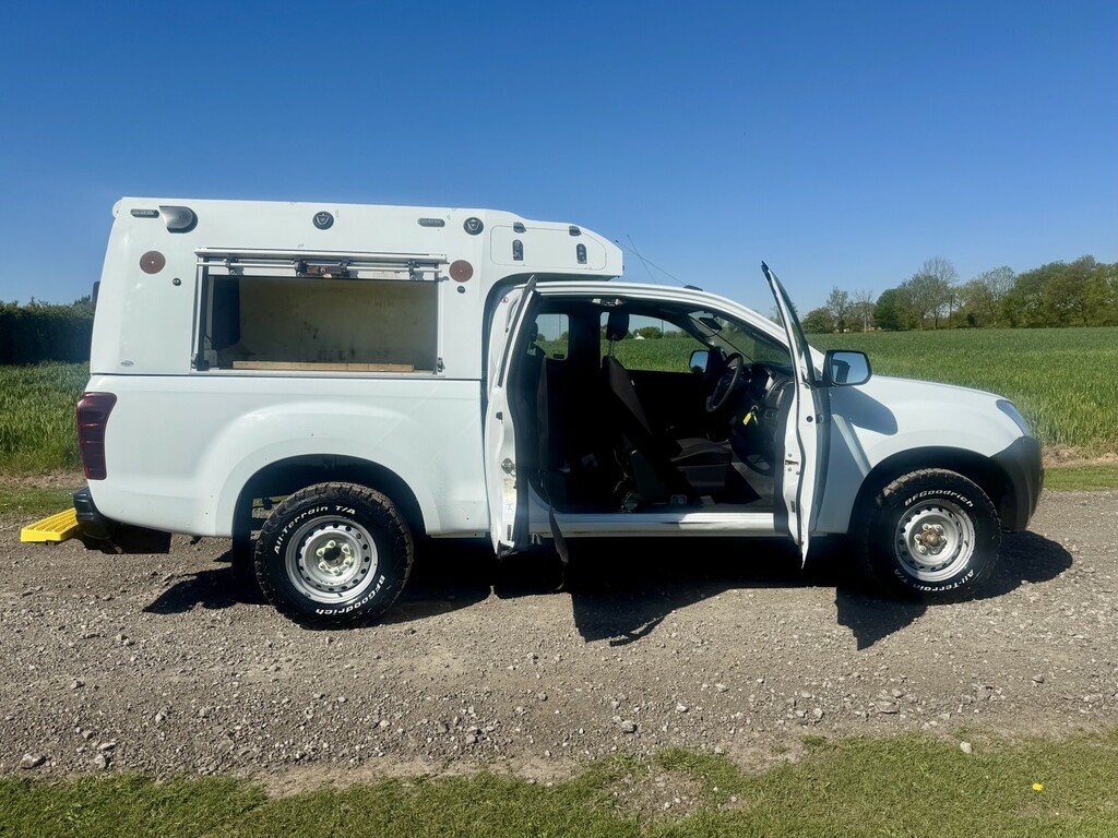 Isuzu D-Max 2.5 Td 2016 WX66UUV White #6
