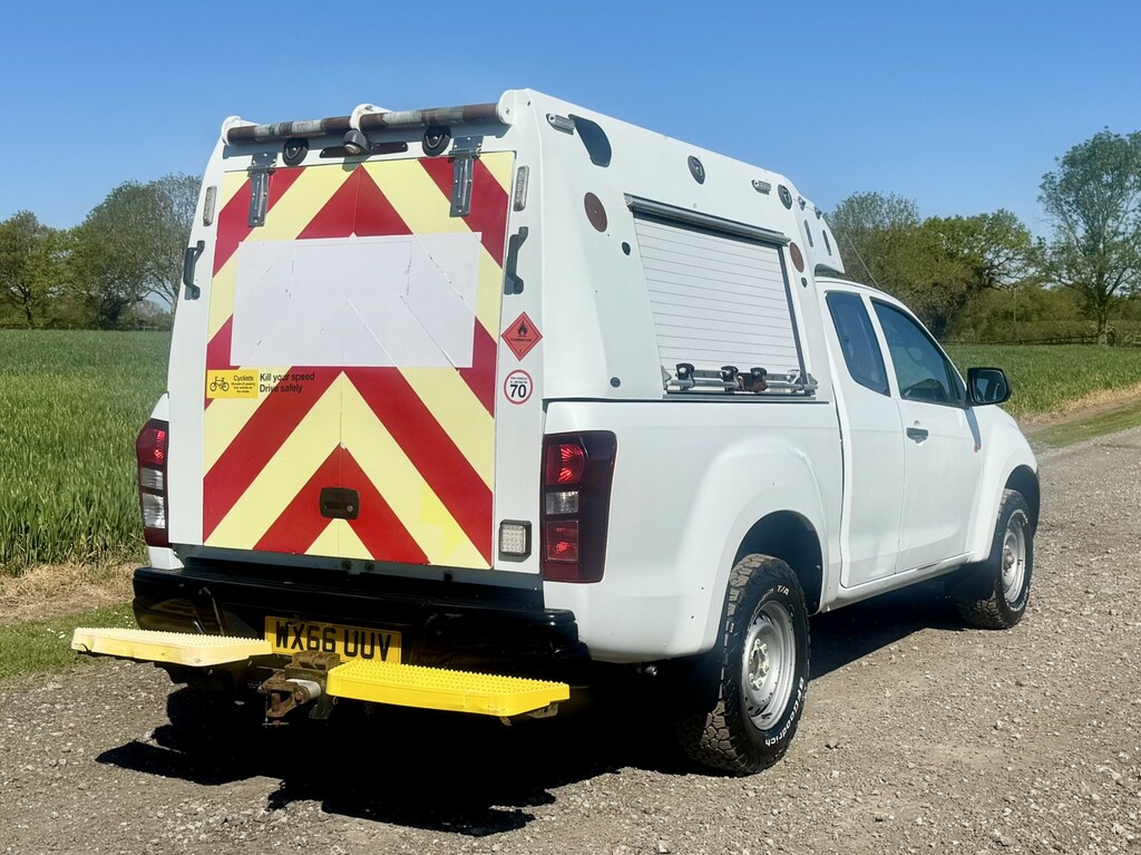Isuzu D-Max 2.5 Td 2016 WX66UUV White #5