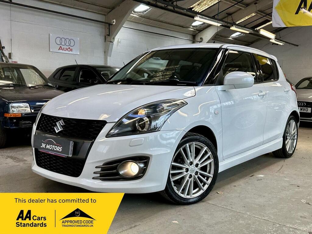 Suzuki Swift Hatchback 1.6 Sport Euro 5 201414 White #2