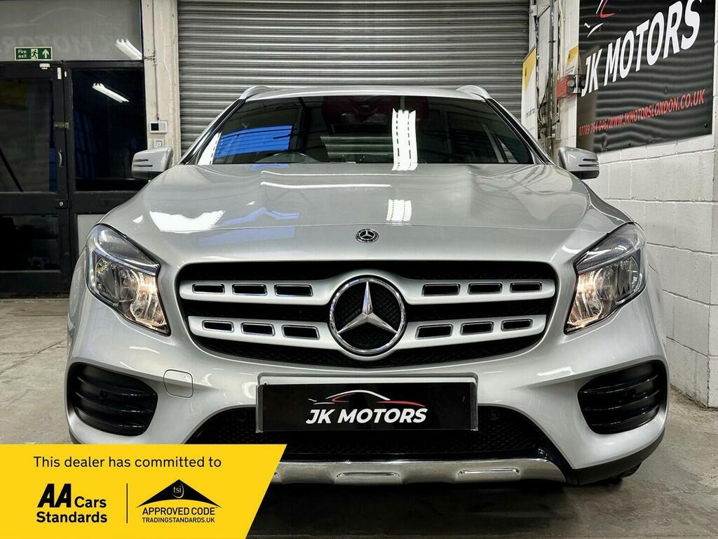 Mercedes-Benz GLA Class Suv 1.6 Gla200 Amg Line Executive 7G-dct Euro 6 VX18NFH Silver #5
