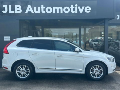 Volvo XC60 2.4 Xc60 Se KN15DWF White #6