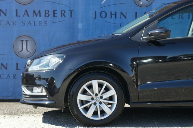 Volkswagen Polo Tsi Bluemotion Tech Se Black #4