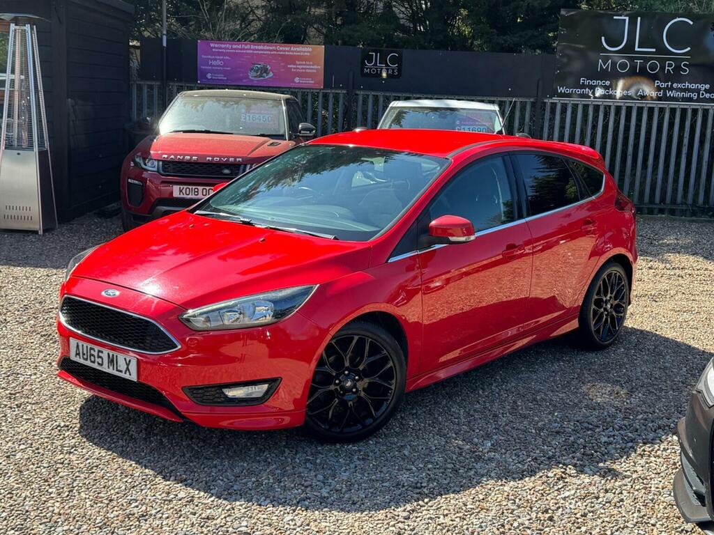 Ford Focus Hatchback 1.5 Tdci Zetec S Euro 6 Ss 2015 AU65MLX Red #6